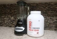 HOW TO MAKE A GNC PRO PERFORMANCE BULK 1340 WEIGHT GAINER PROTEIN SHAKE